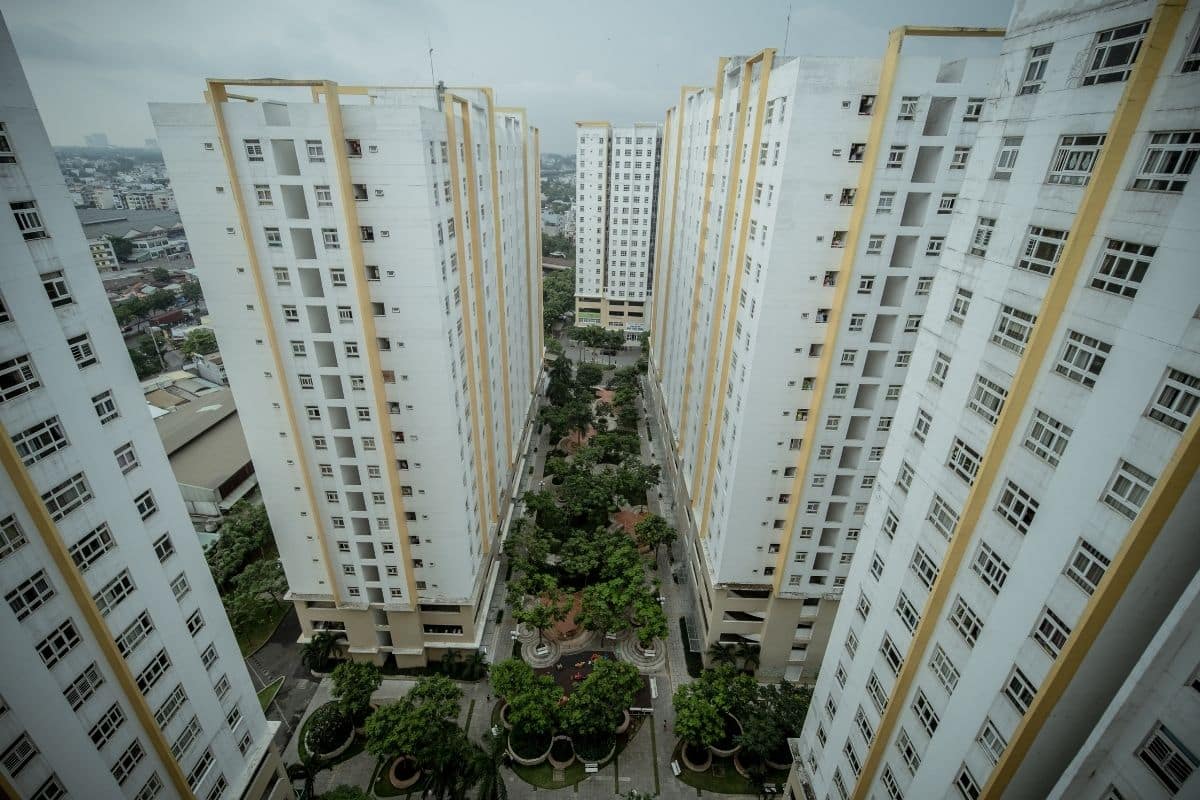 vista di condomini palazzi in una grande città